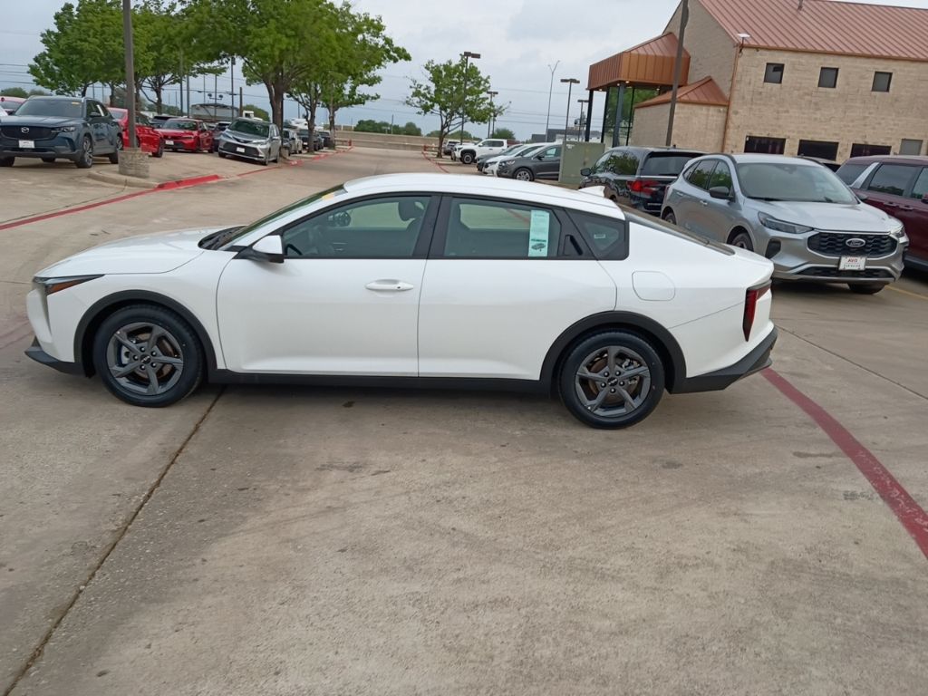 Thumbnail: 2025 Kia K4 - 4