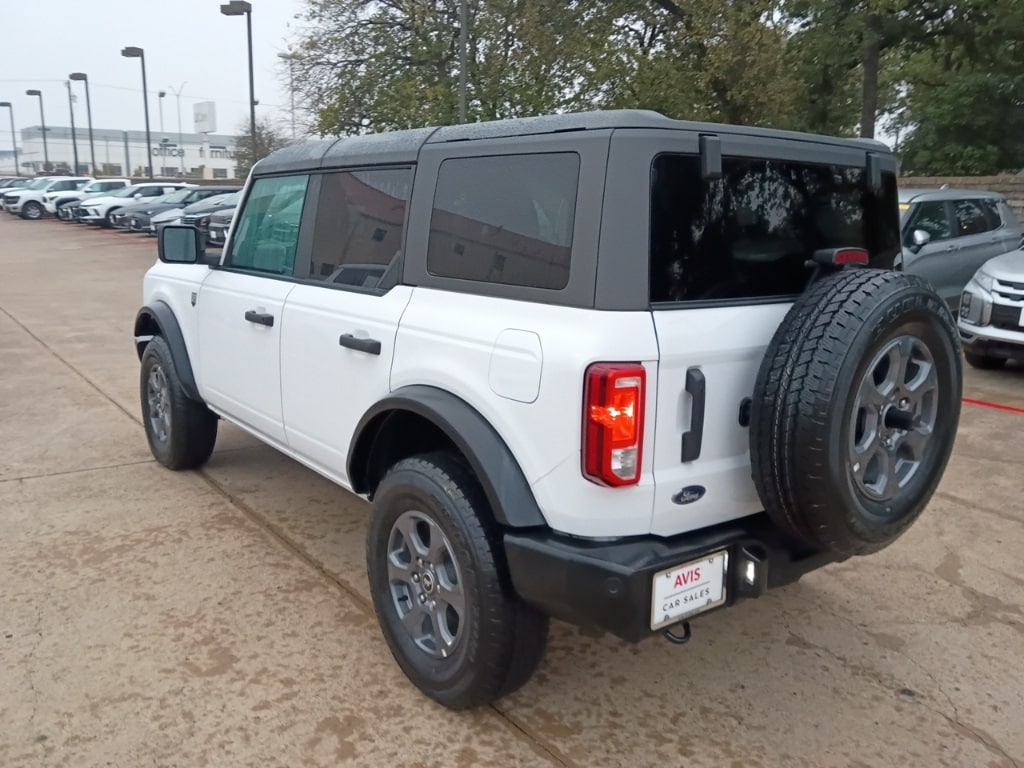 Thumbnail: 2025 Ford Bronco - 7