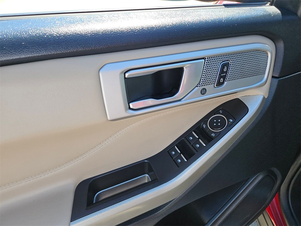 Thumbnail: 2023 Ford Explorer - 13