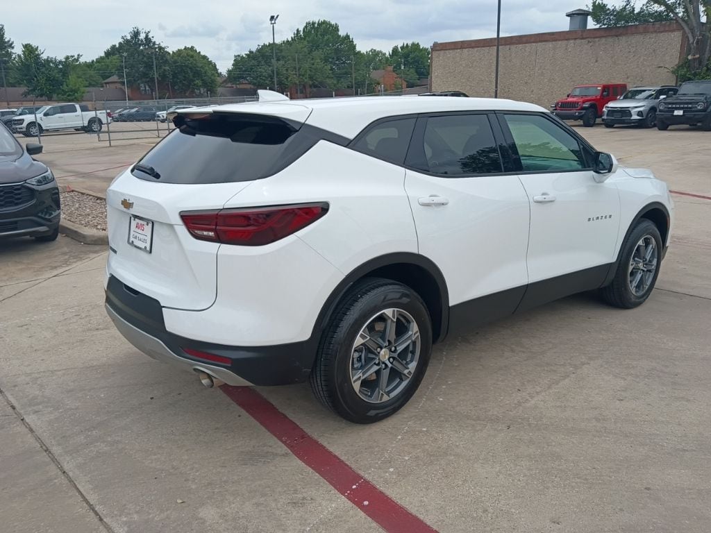 Thumbnail: 2025 Chevrolet Blazer - 7