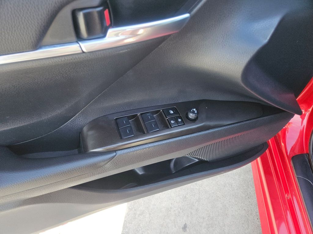 Thumbnail: 2024 Toyota Camry - 15