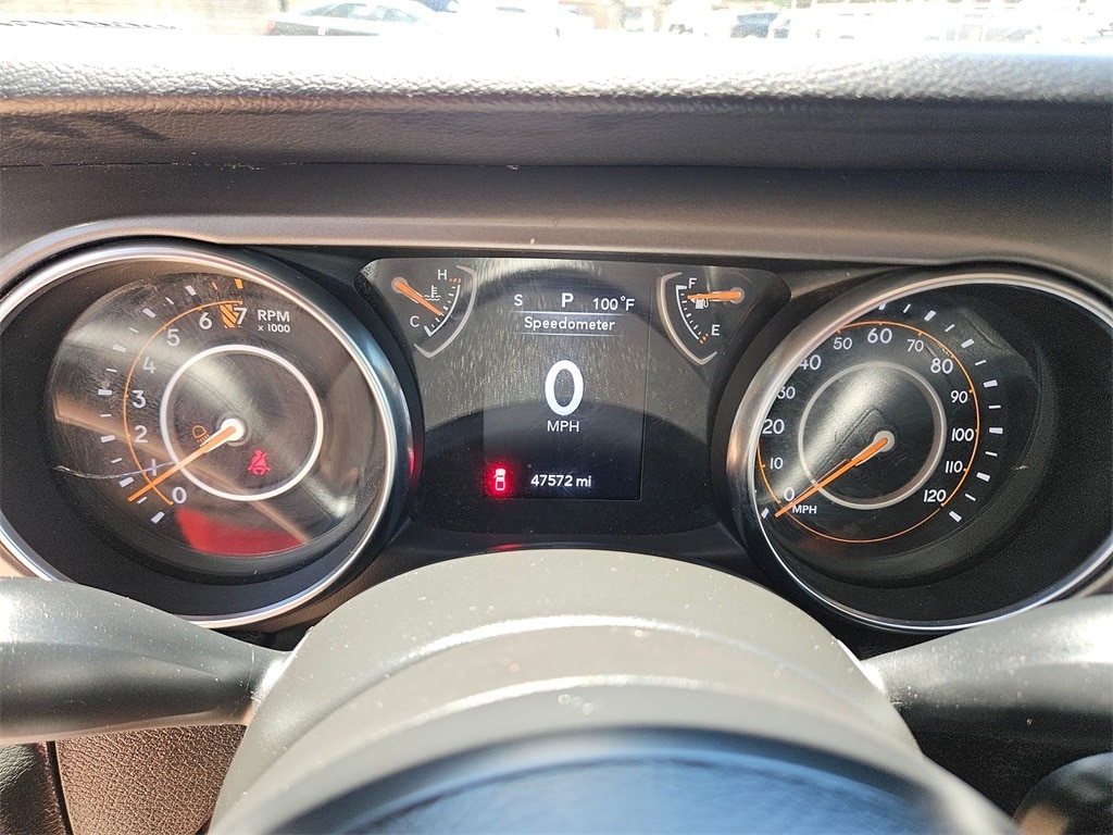 Thumbnail: 2023 Jeep Gladiator - 18