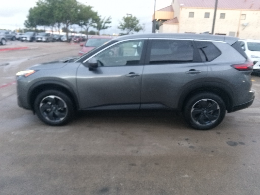 Thumbnail: 2024 Nissan Rogue - 8