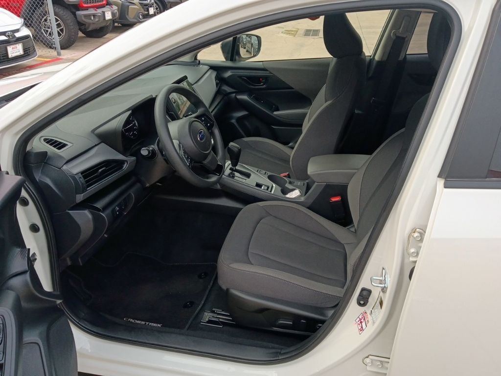 Thumbnail: 2025 Subaru Crosstrek - 3