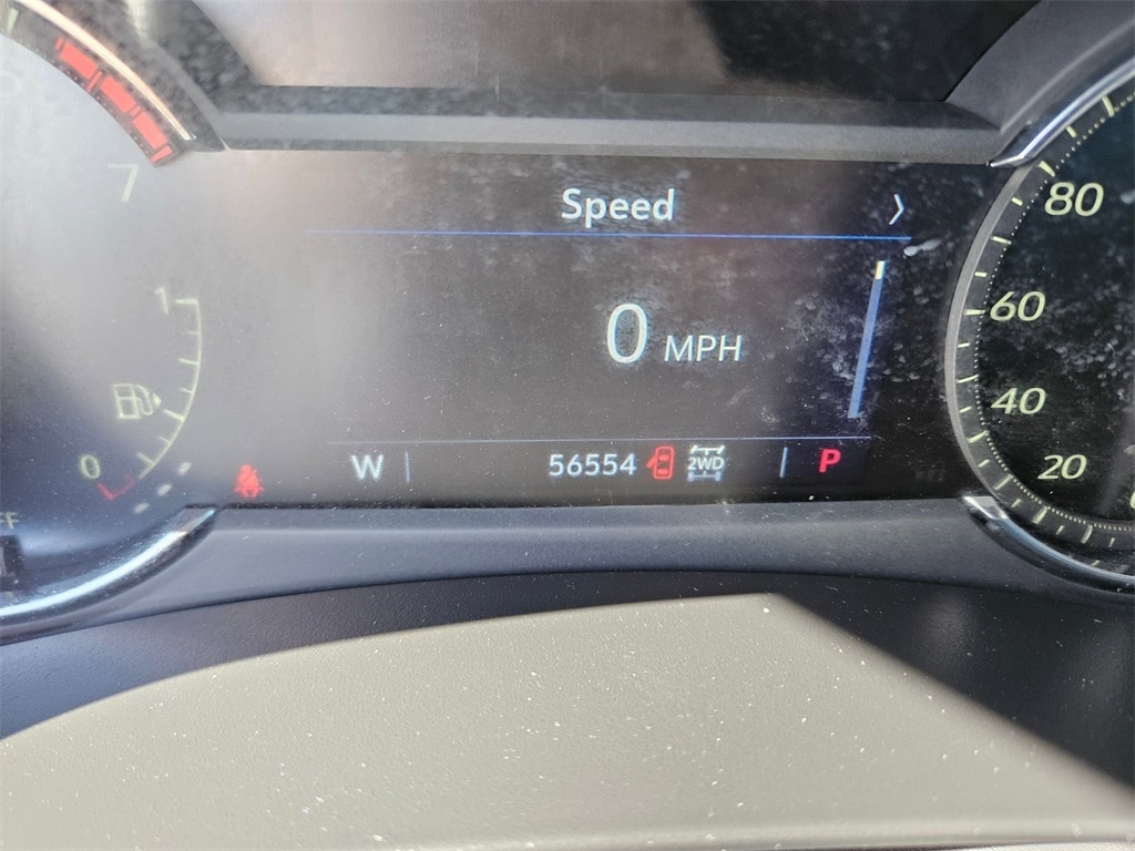 Thumbnail: 2023 Cadillac XT4 - 19