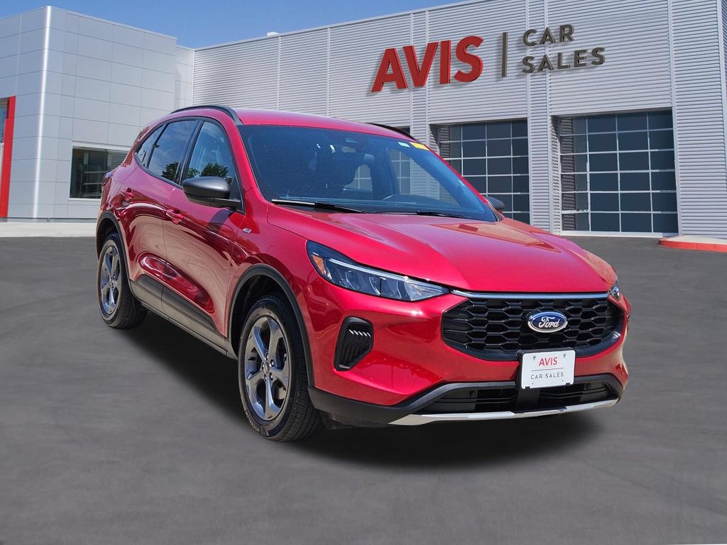 Thumbnail: 2025 Ford Escape - 9