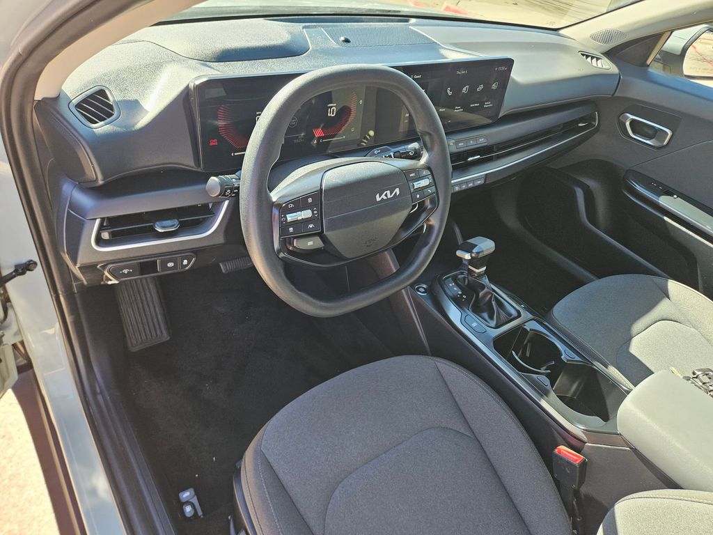 Thumbnail: 2025 Kia K4 - 13