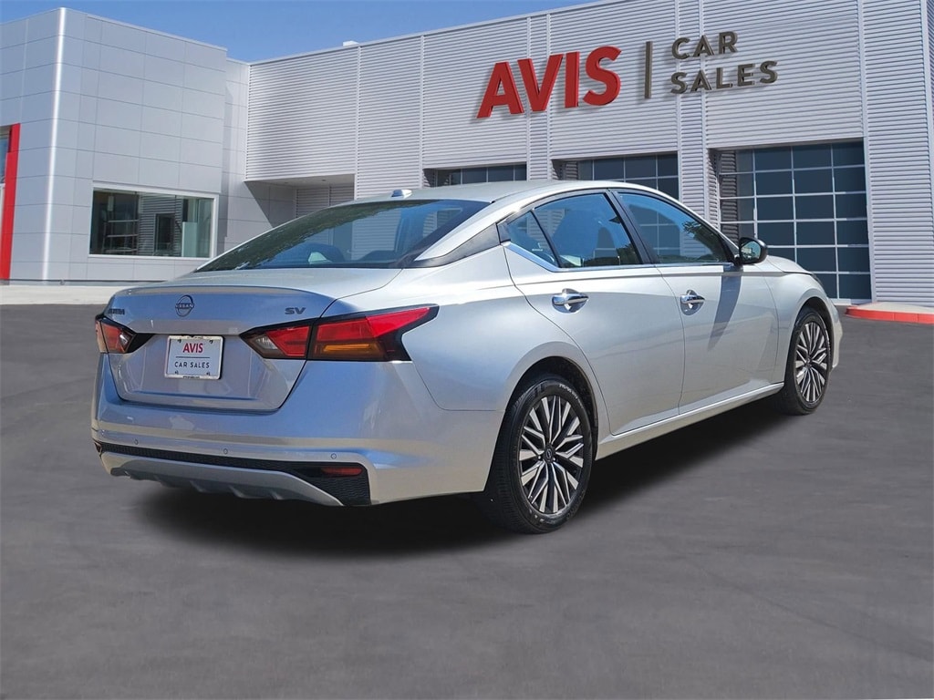 Thumbnail: 2024 Nissan Altima - 6