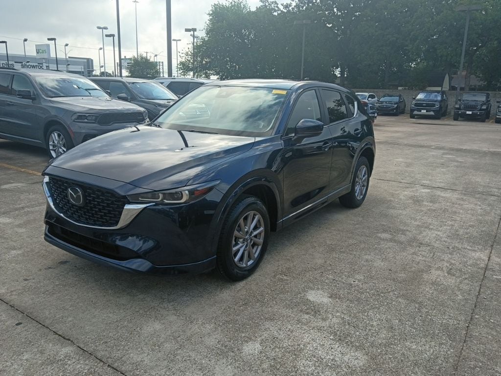 2025 Mazda CX-5 S Select Package Auto AWD's photo