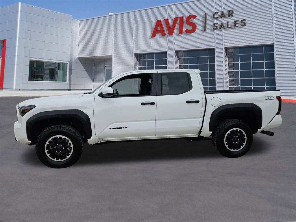 Thumbnail: 2025 Toyota Tacoma - 2