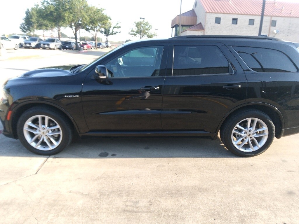 2024 Dodge Durango R/T photo 3