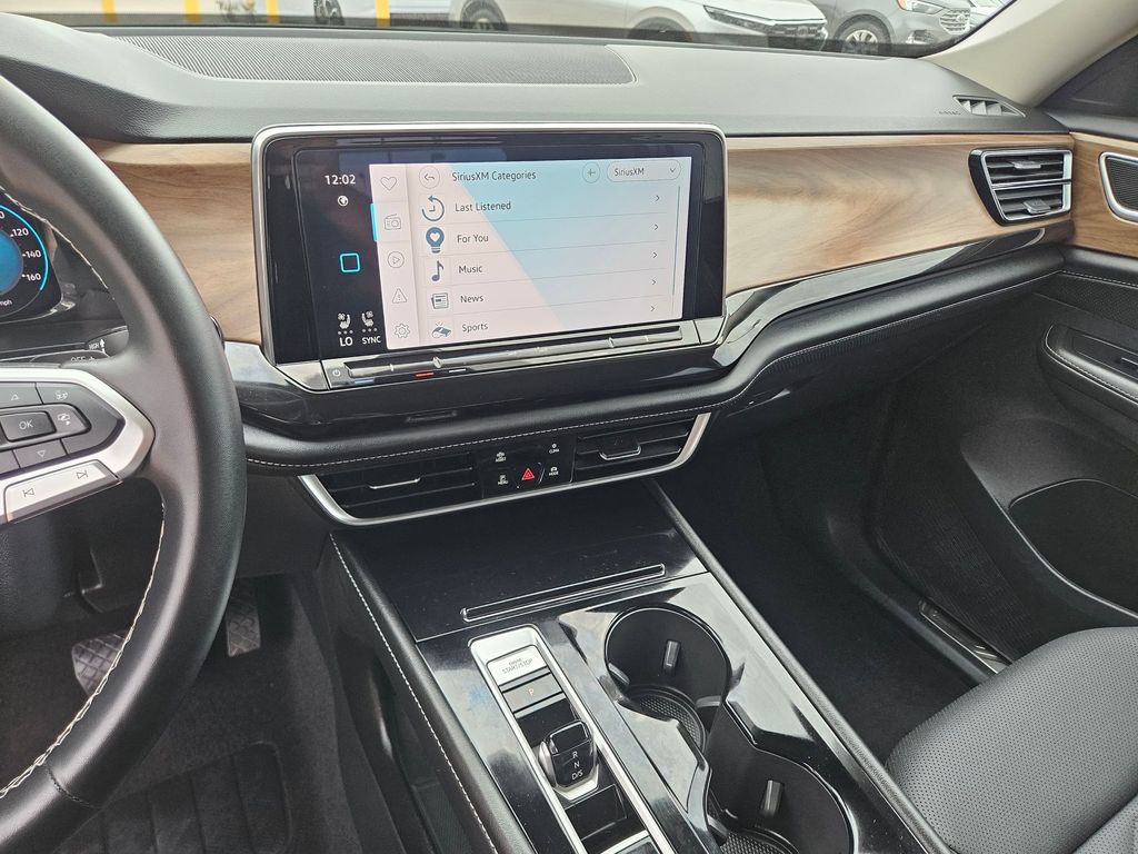 Thumbnail: 2025 Volkswagen Atlas - 20