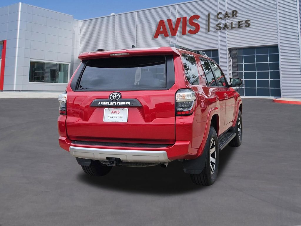 Thumbnail: 2024 Toyota 4Runner - 6