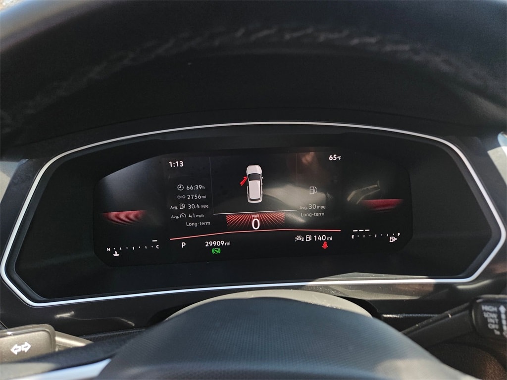 Thumbnail: 2024 Volkswagen Tiguan - 18