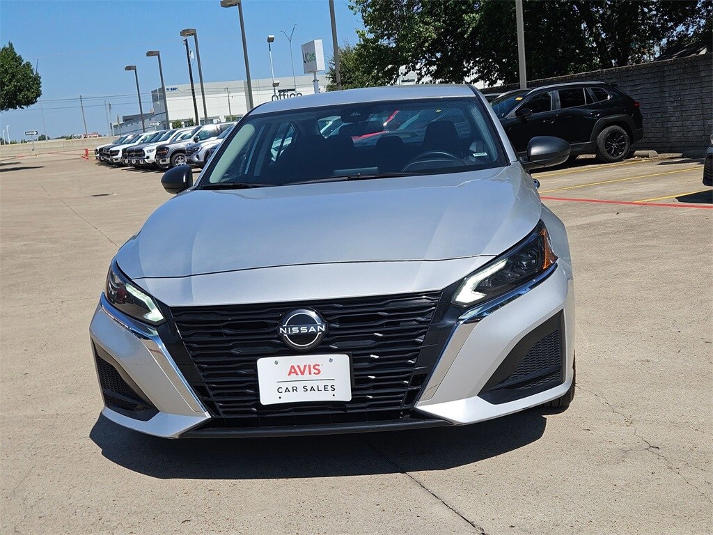 Thumbnail: 2024 Nissan Altima - 2