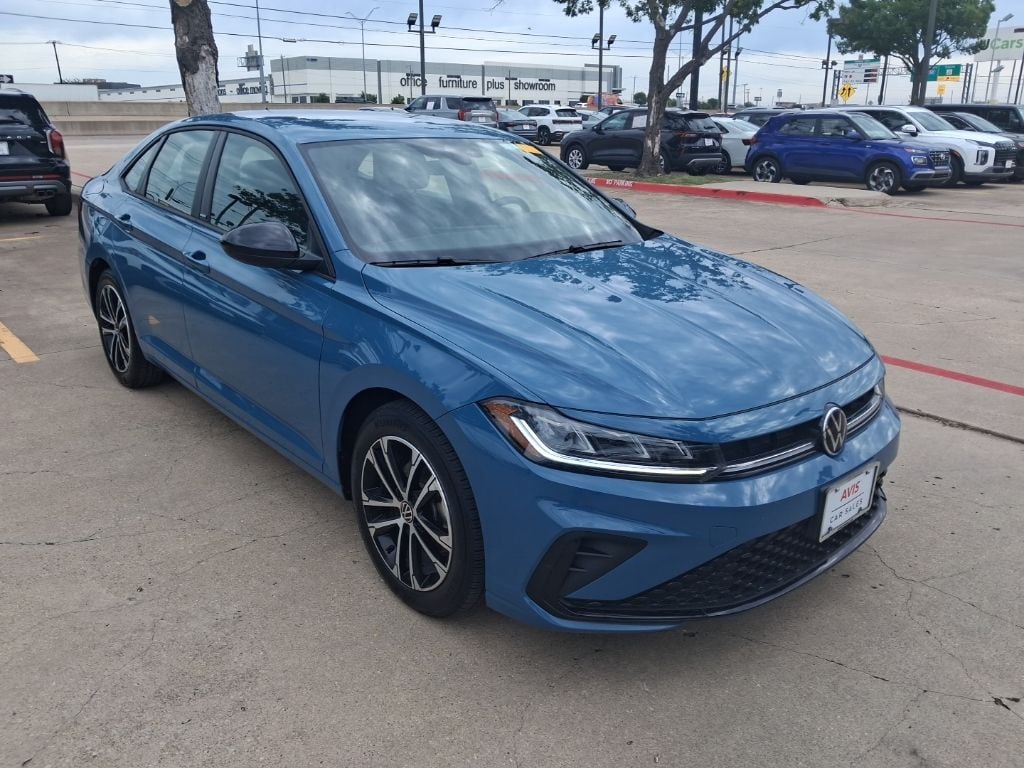 Thumbnail: 2025 Volkswagen Jetta - 6
