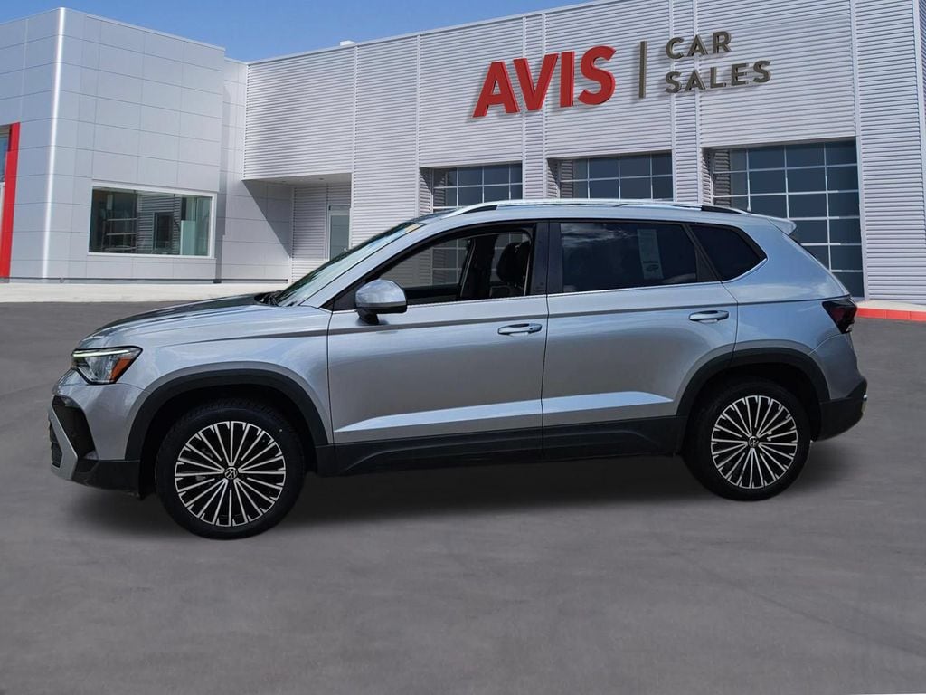 Thumbnail: 2025 Volkswagen Taos - 2