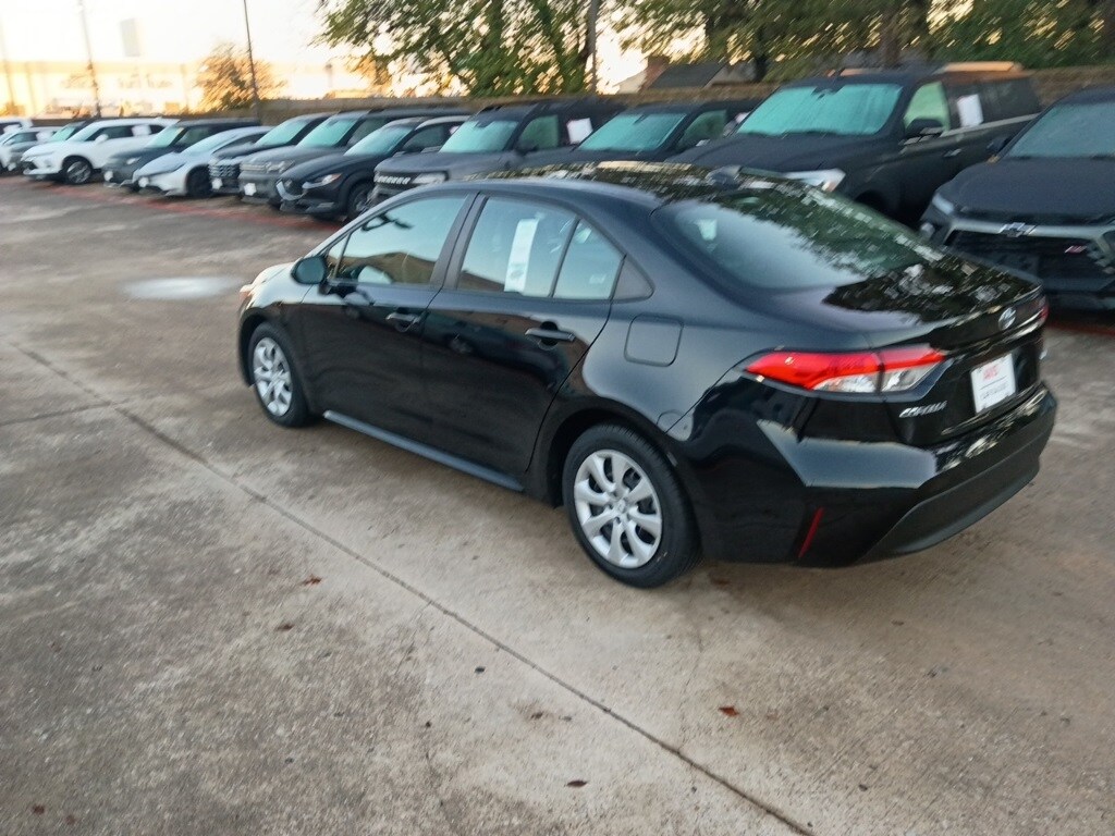 Thumbnail: 2024 Toyota Corolla - 12