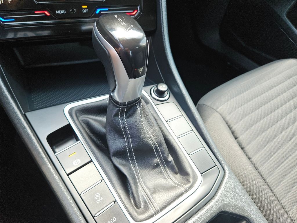 Thumbnail: 2025 Volkswagen Jetta - 29