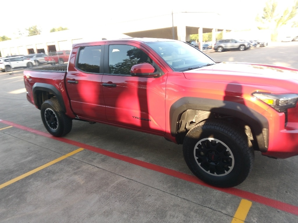 Thumbnail: 2024 Toyota Tacoma - 8