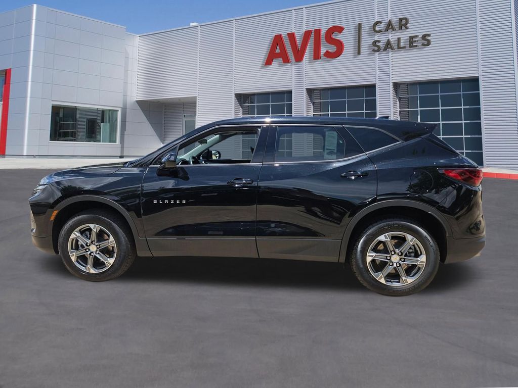 Thumbnail: 2025 Chevrolet Blazer - 2