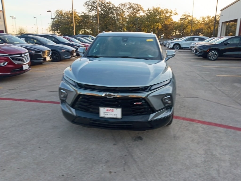 Thumbnail: 2025 Chevrolet Blazer - 2