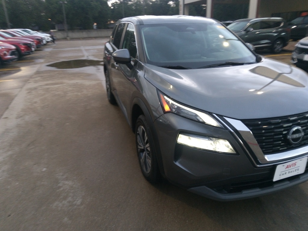 Thumbnail: 2023 Nissan Rogue - 3