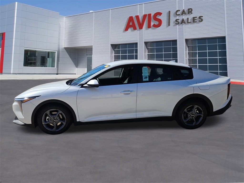 Thumbnail: 2025 Kia K4 - 2