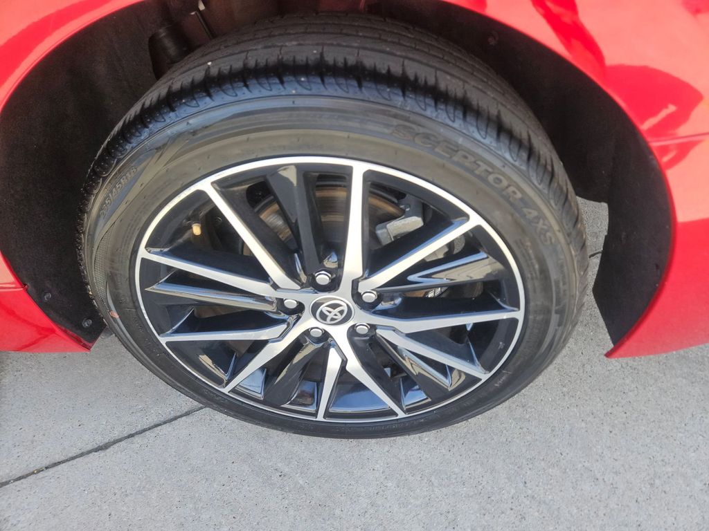 Thumbnail: 2024 Toyota Camry - 25