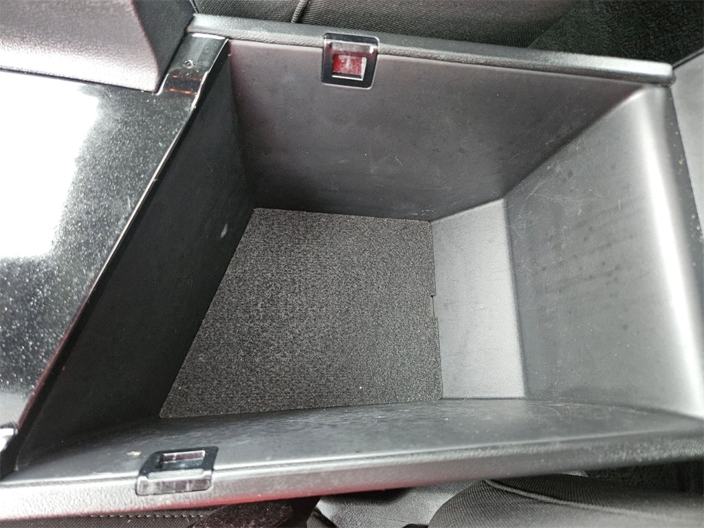 Thumbnail: 2025 Hyundai Elantra - 31