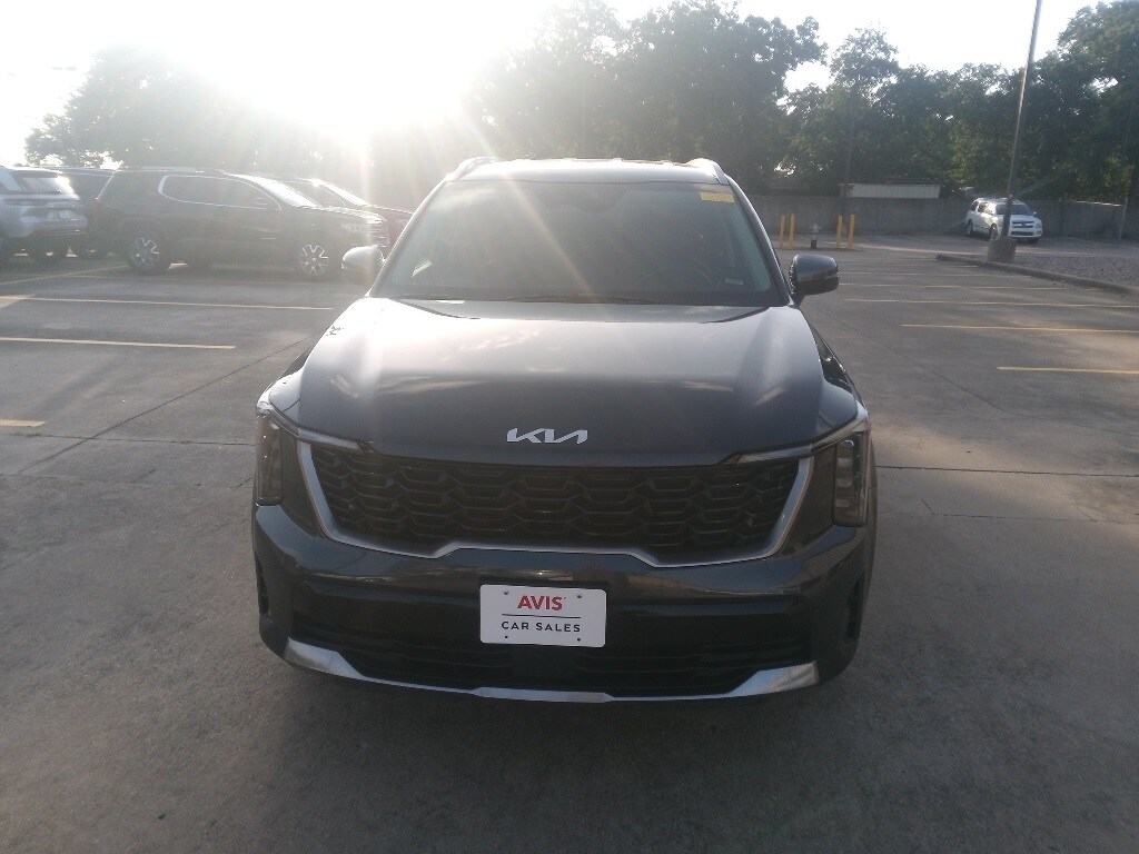 Thumbnail: 2024 Kia Sorento - 2