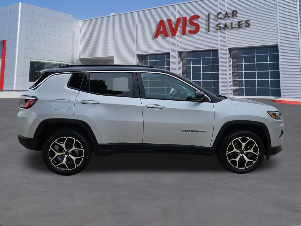 Thumbnail: 2025 Jeep Compass - 7