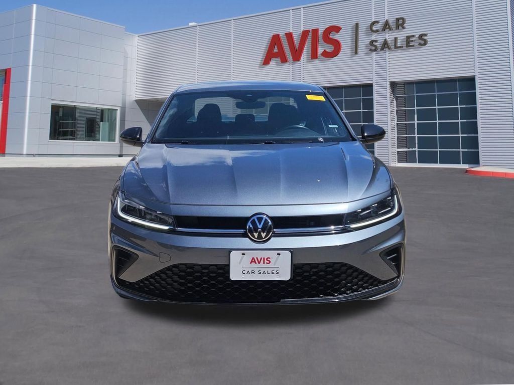 Thumbnail: 2025 Volkswagen Jetta - 10