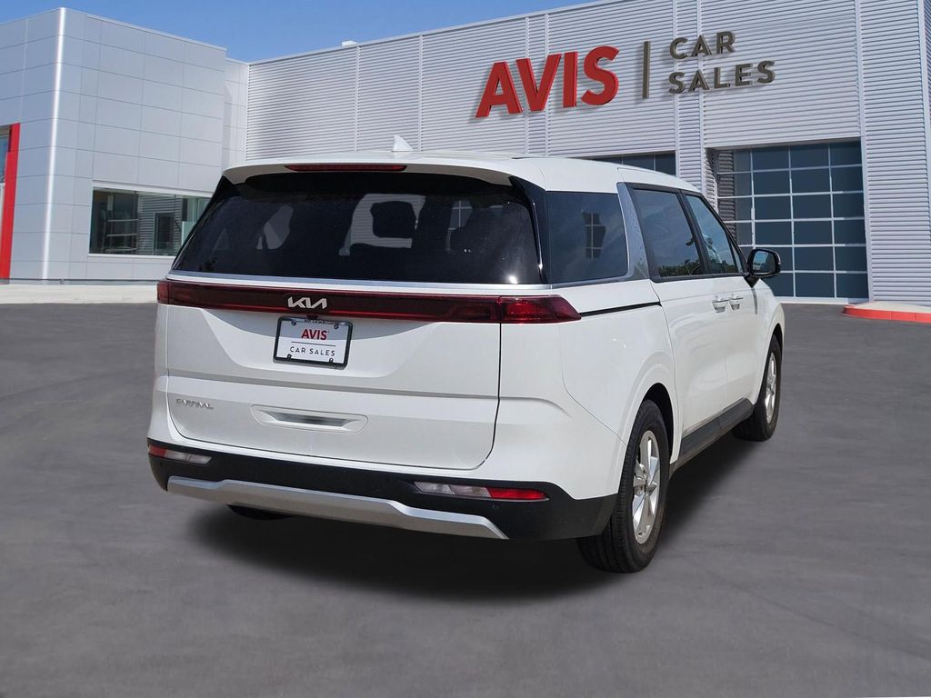 Thumbnail: 2024 Kia Carnival - 6