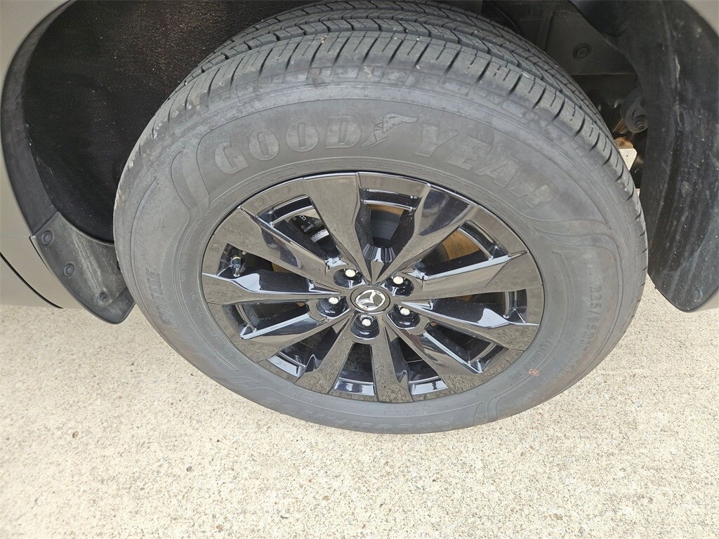 Thumbnail: 2025 Mazda CX-50 - 26