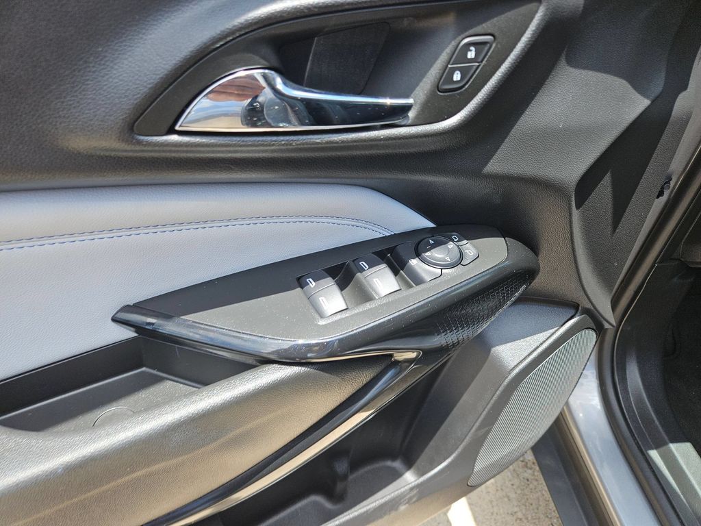 Thumbnail: 2025 Chevrolet Trax - 15