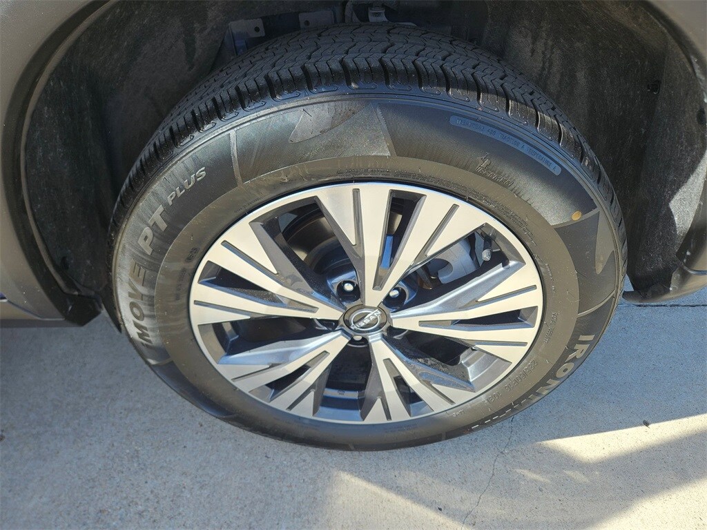 Thumbnail: 2023 Nissan Rogue - 28