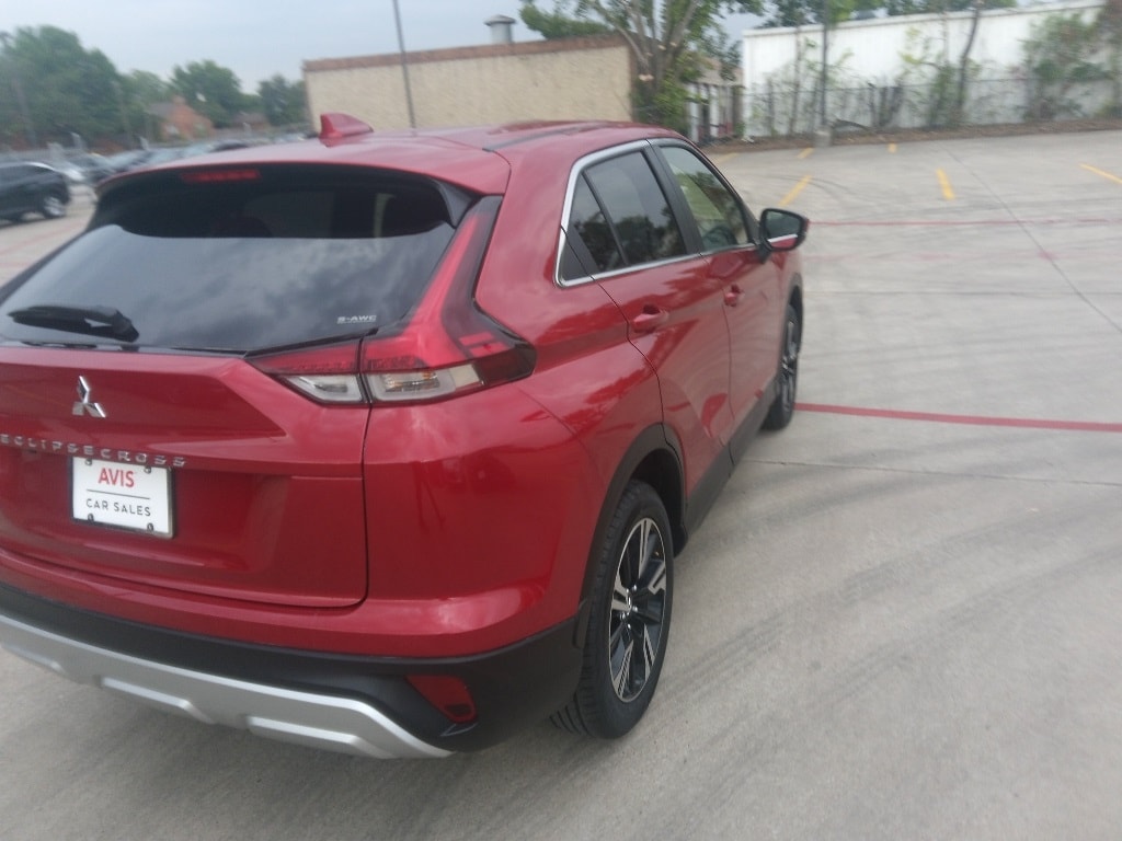 Thumbnail: 2024 Mitsubishi Eclipse Cross - 6