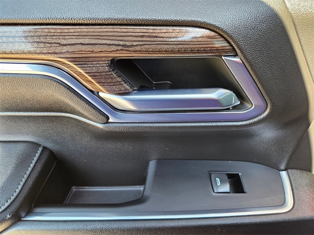 2023 Chevrolet Silverado 1500 LT 22
