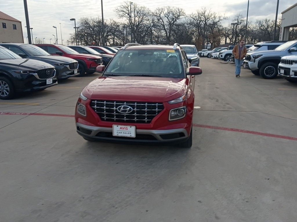 Thumbnail: 2025 Hyundai Venue - 5