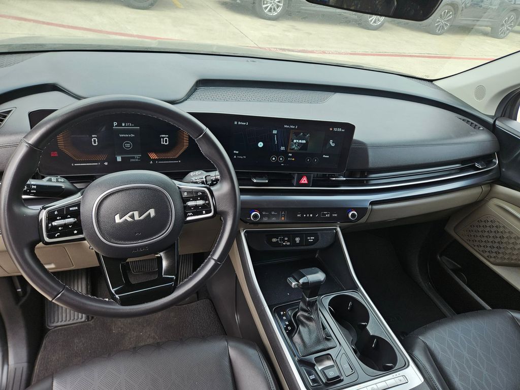 Thumbnail: 2025 Kia Carnival - 16