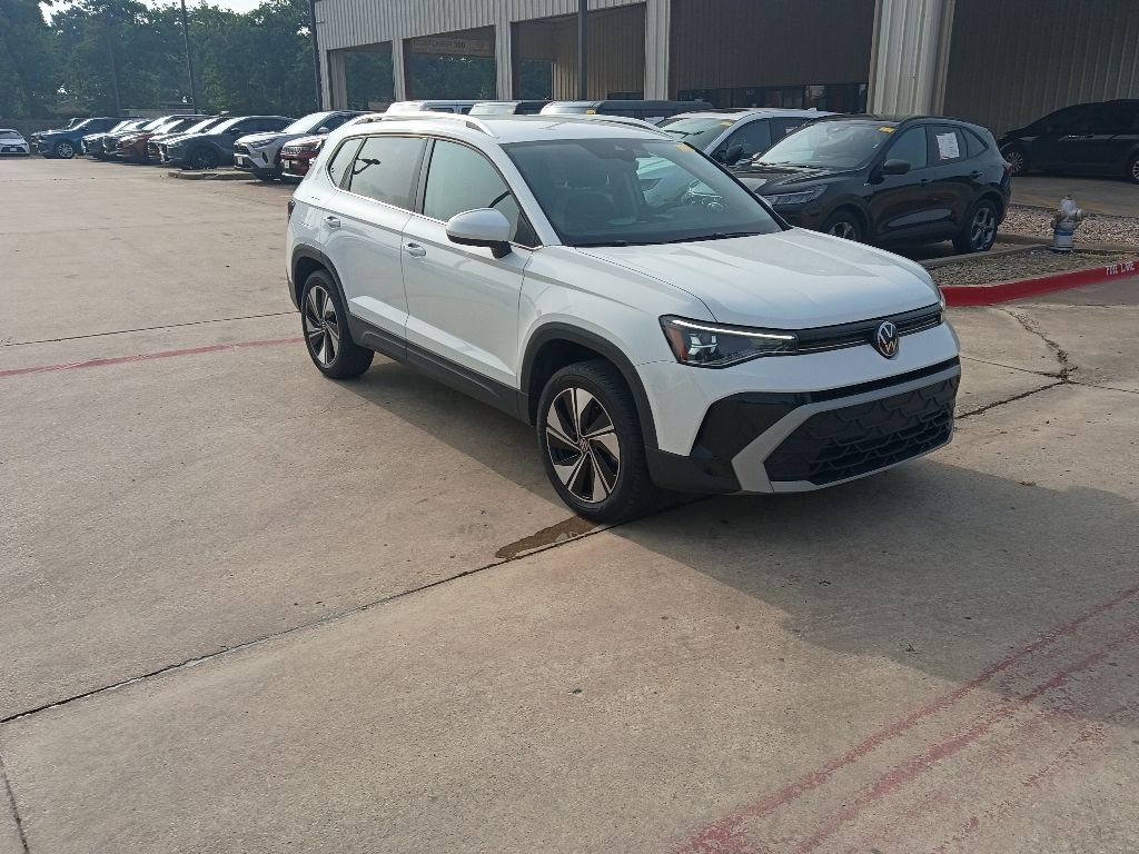 Thumbnail: 2025 Volkswagen Taos - 6