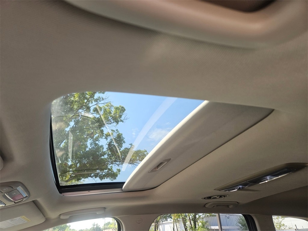 Thumbnail: 2025 Kia Telluride - 17