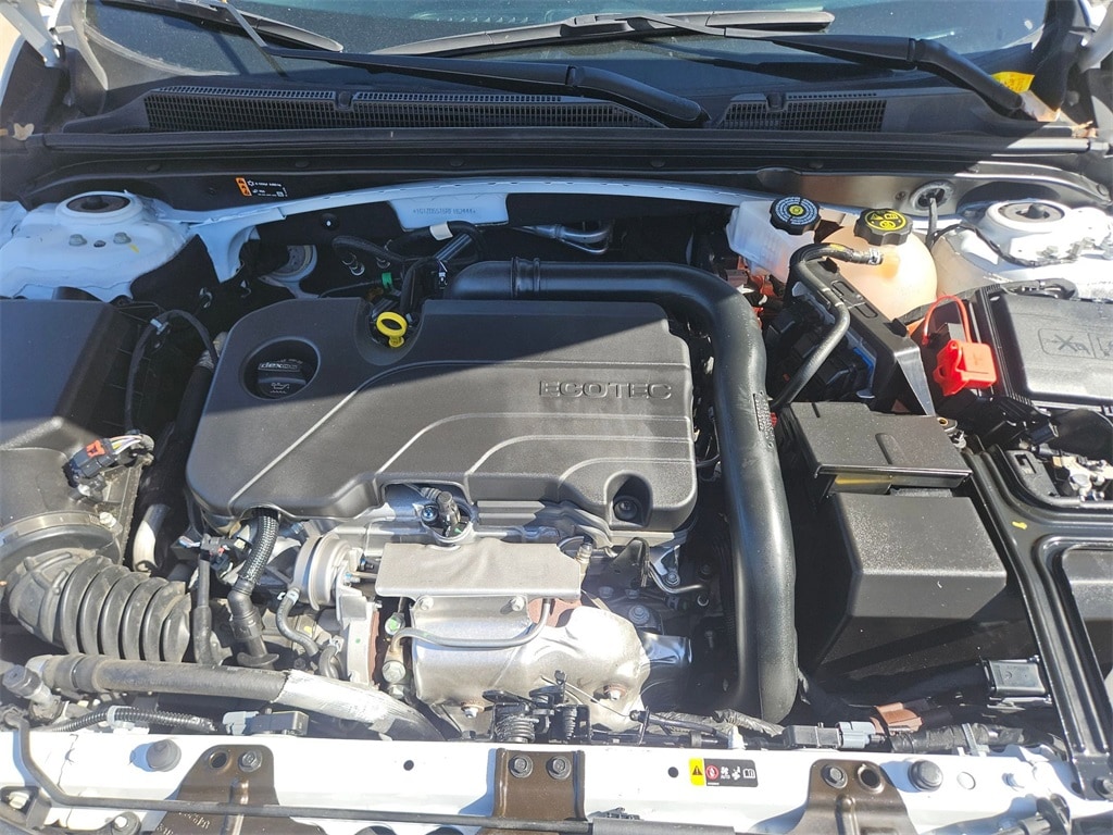 Thumbnail: 2024 Chevrolet Malibu - 23