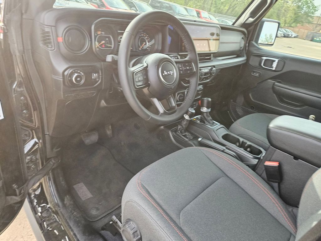 Thumbnail: 2025 Jeep Wrangler - 13