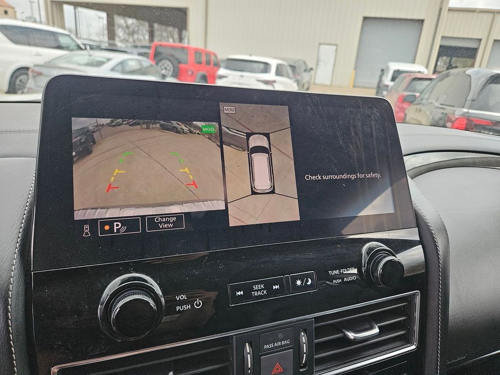 Thumbnail: 2024 INFINITI QX80 - 22