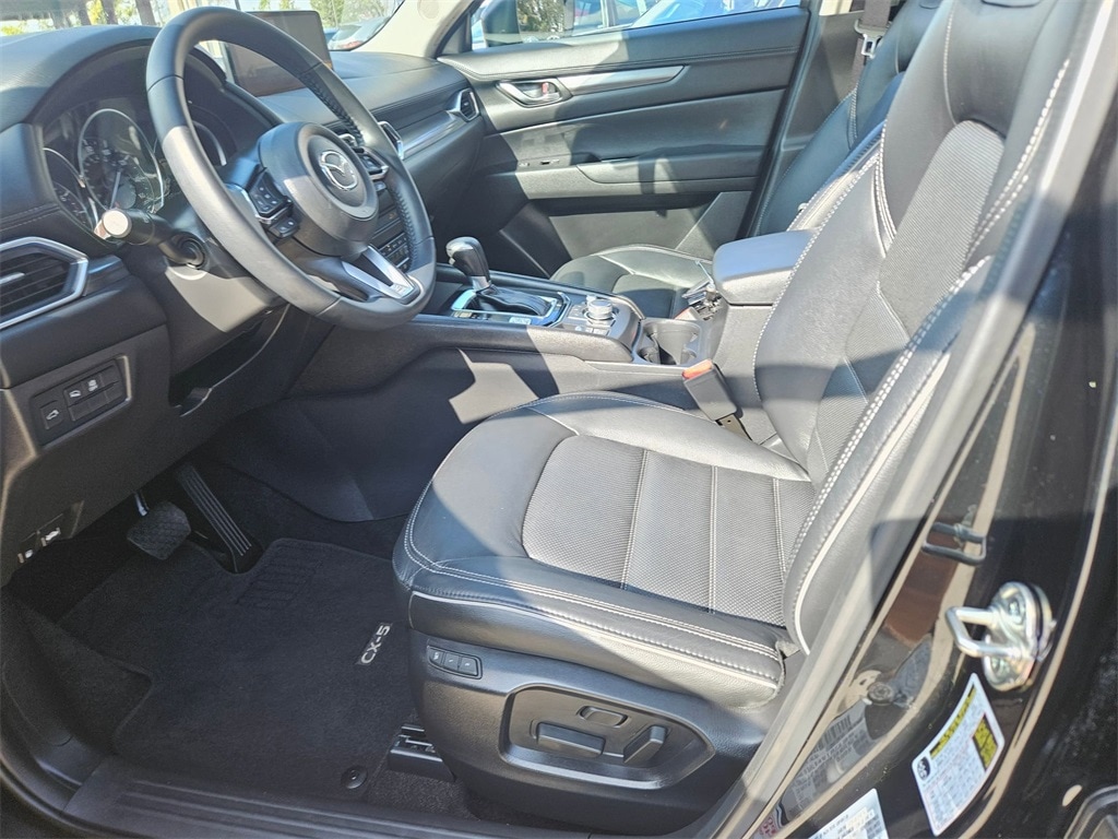 Thumbnail: 2025 Mazda CX-5 - 13