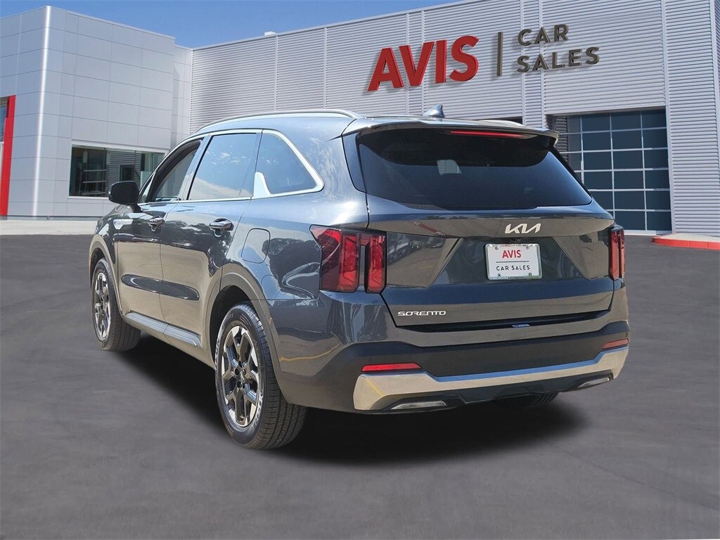 Thumbnail: 2024 Kia Sorento - 9