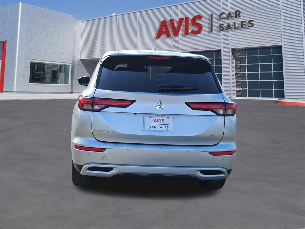 Thumbnail: 2024 Mitsubishi Outlander - 5