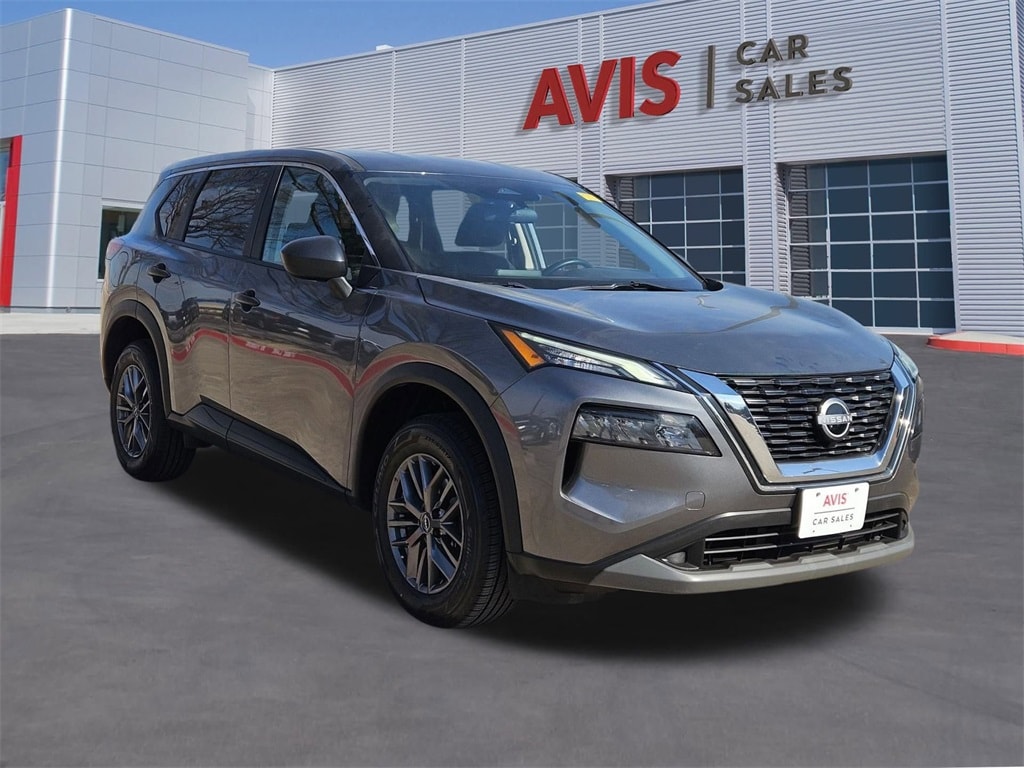 Thumbnail: 2023 Nissan Rogue - 9